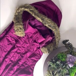 New York & Company Hooded Vest Faux Fur XS purple women’s outerwear purple
